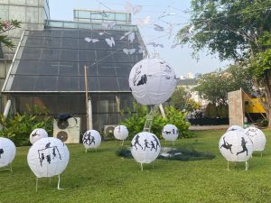 Jalan Kaki di Taman Menteng: Olahraga, Literasi, dan Seni dalam Satu Ruang Hijau