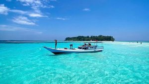 Karimunjawa: Menyusuri Pulau Tropis dengan Ritme yang Lebih Lambat