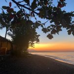 Jemeluk, Pantai Berbatu dengan Latar Gunung Agung